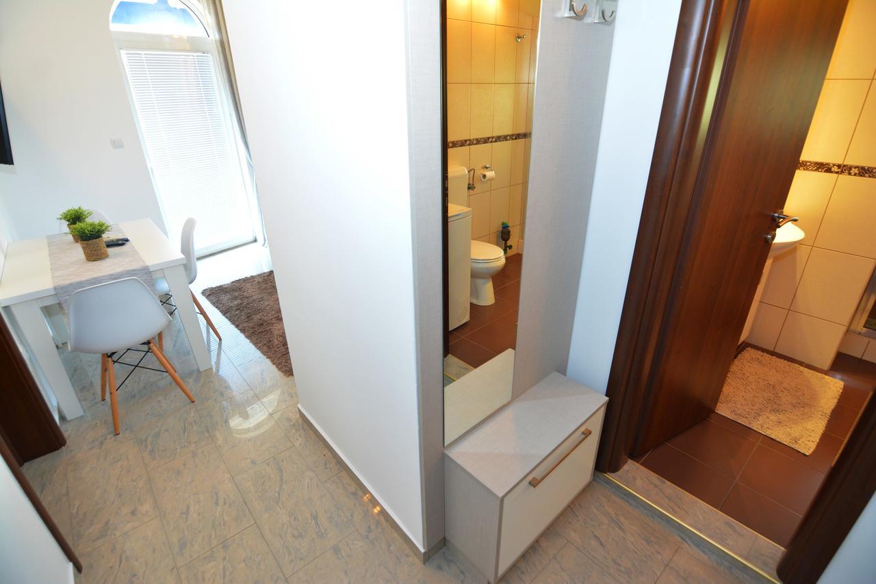 Tropicoco Apartments 蒂瓦特 外观 照片