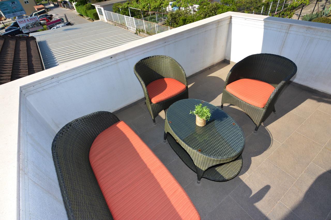 Tropicoco Apartments 蒂瓦特 外观 照片