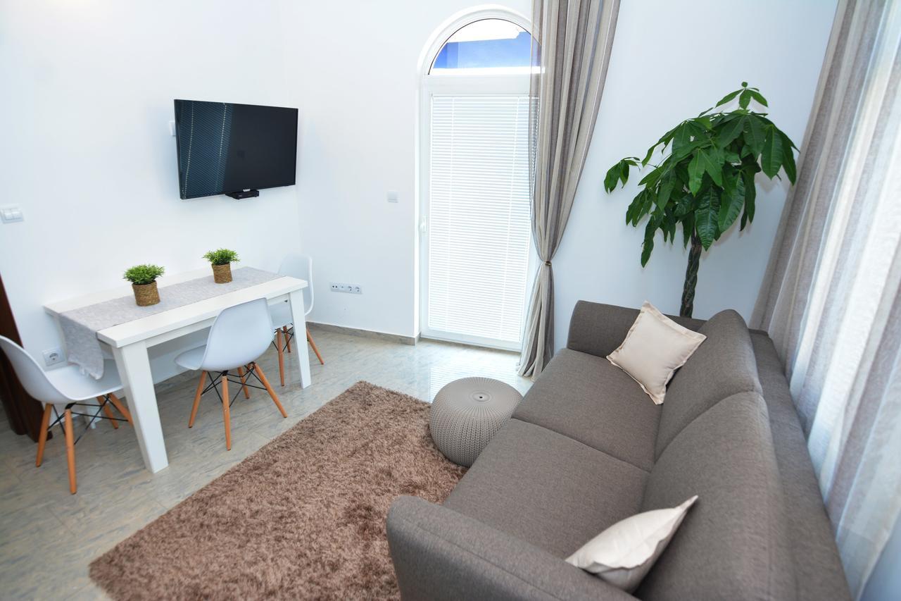 Tropicoco Apartments 蒂瓦特 外观 照片