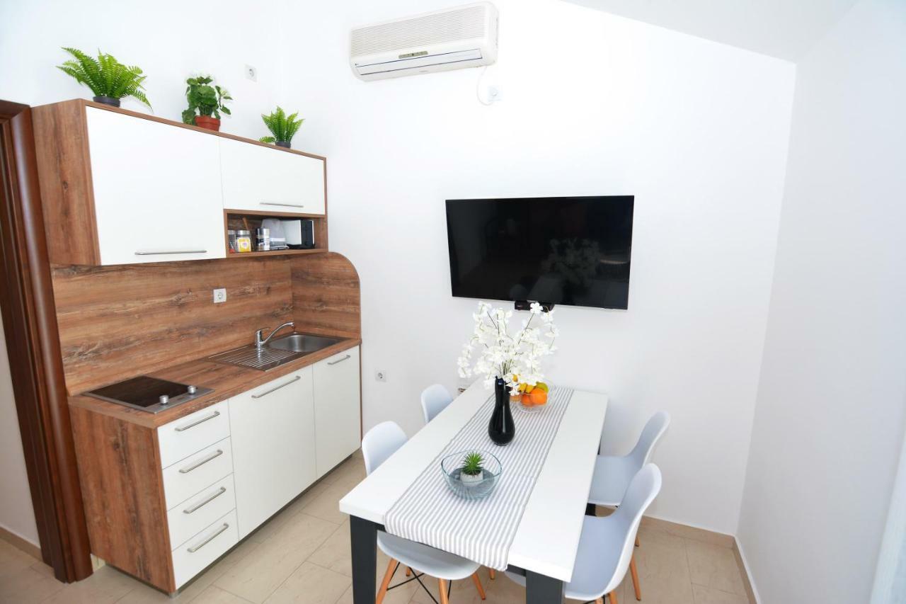 Tropicoco Apartments 蒂瓦特 外观 照片
